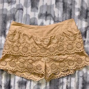 Umgee USA Tan Lace Shorts
